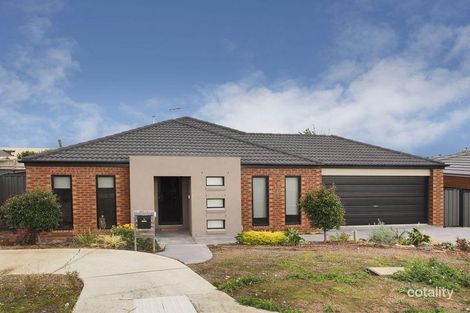 30 Caspian Ch, Pakenham, VIC 3810