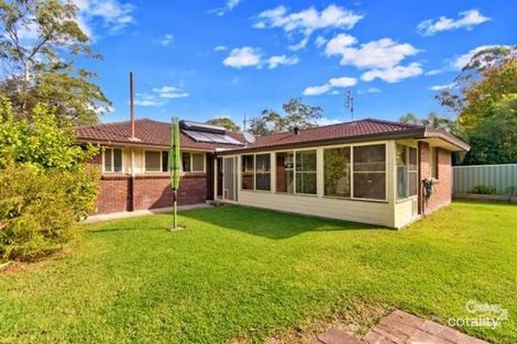 37 Chamberlain Rd, Wyoming, NSW 2250