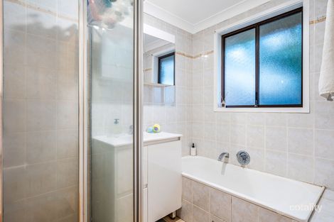 Property photo of 14 Kyleanne Place Dean Park NSW 2761