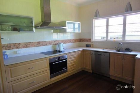 867 Wynnum Rd, Cannon Hill, QLD 4170