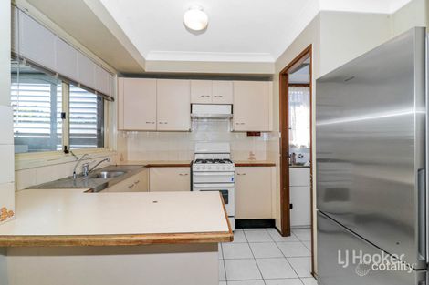Property photo of 8 Brierley Crescent Plumpton NSW 2761