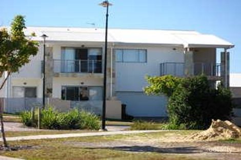 61 Azzurra Dr, Varsity Lakes, QLD 4227