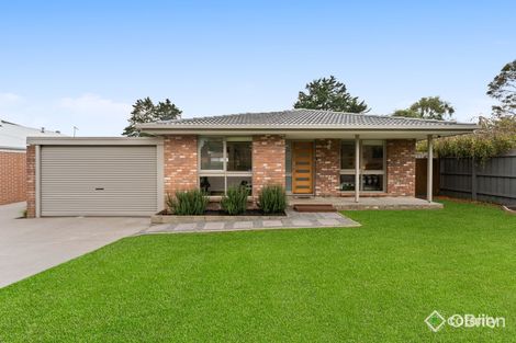 1/11 Chirnside Rd, Berwick, VIC 3806