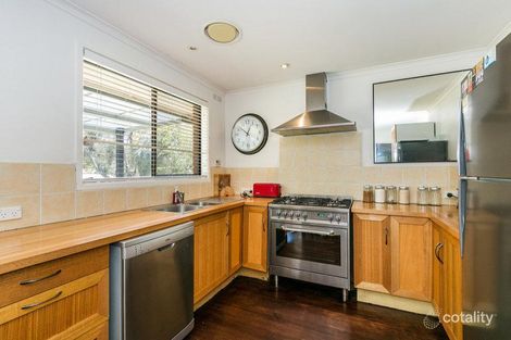 Property photo of 16 Great Ocean Road Aireys Inlet VIC 3231