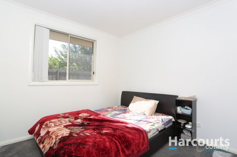 Property photo of 5 Delwyn Close Thomastown VIC 3074