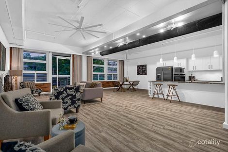 Property photo of 57/110 Macquarie Street Teneriffe QLD 4005