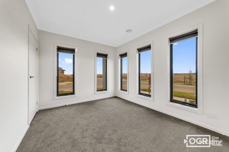 Property photo of 7 Bear Street Tarneit VIC 3029