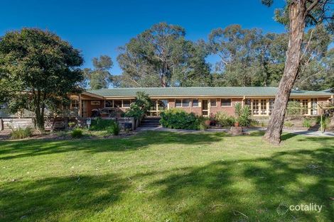 12 Heath Rd, Belgrave Heights, VIC 3160