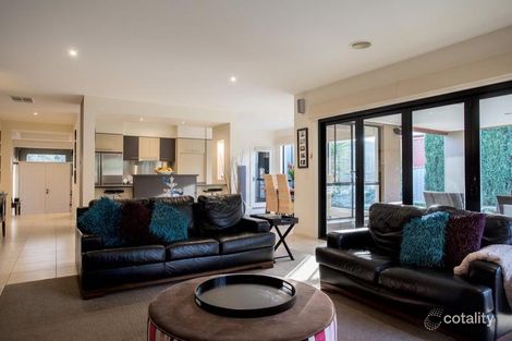 Property photo of 14 Gondolier Terrace Golden Square VIC 3555