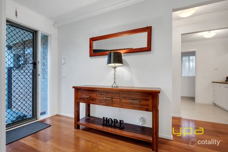 Property photo of 4 Alpha Mews Skye VIC 3977