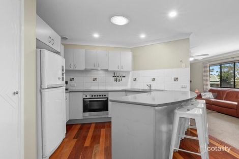 Property photo of 5 Lowood Place Ferny Hills QLD 4055