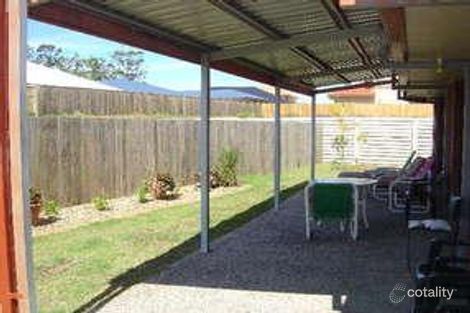 Property photo of 30 Gumleaf Drive Molendinar QLD 4214