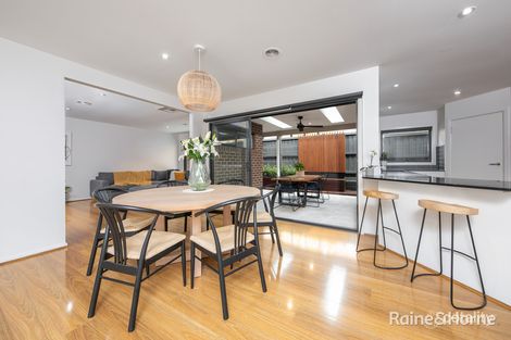 Property photo of 16 Friesian Drive Sunbury VIC 3429