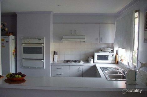 Property photo of 98 Oaktree Drive Hampton Park VIC 3976