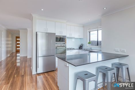 Property photo of 9 Lawrenson Circuit Jacka ACT 2914