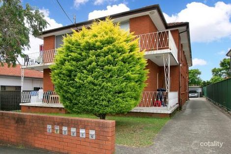 2/76 Park St, Campsie, NSW 2194