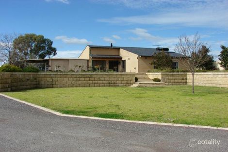 Property photo of 843 Warton Road Piara Waters WA 6112