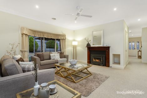 Property photo of 11 Bendemere Rise Langwarrin VIC 3910