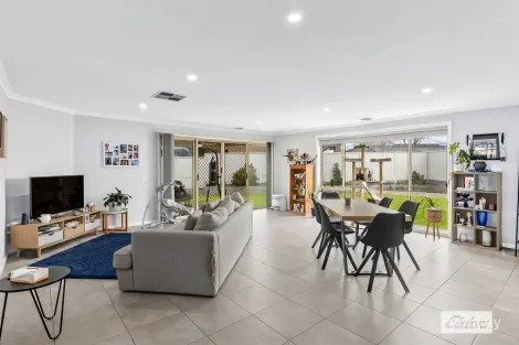 Property photo of 39 Murray Way West Wodonga VIC 3690