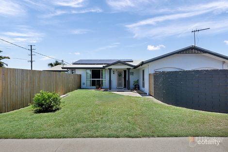 Property photo of 1 Deguara Drive Beaconsfield QLD 4740