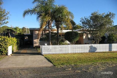 19 Alice Pde, Toukley, NSW 2263