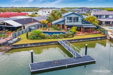 Property photo of 32 Hume Parade Paradise Point QLD 4216