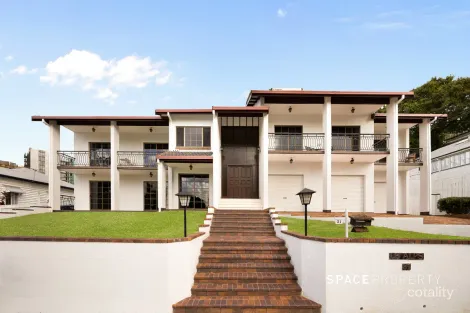 31 Golding St, Toowong, QLD 4066