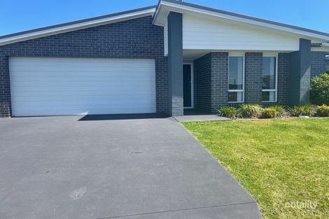 20 Loch Lomond Ave, Heddon Greta, NSW 2321