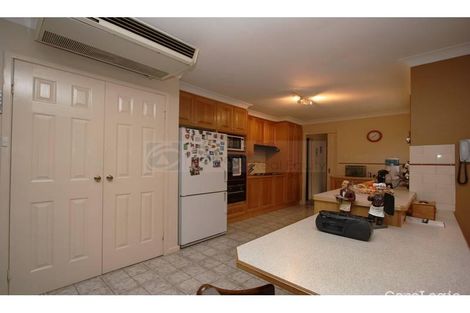 Property photo of 25 Banbury Crescent Chipping Norton NSW 2170