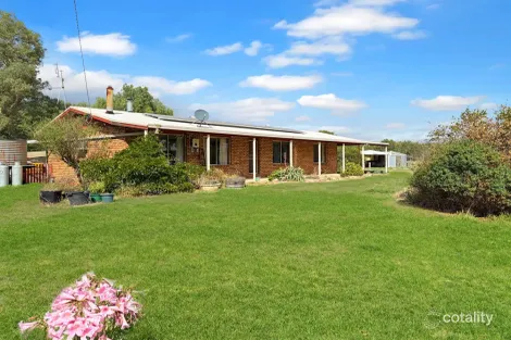 12 Railway Flats Rd, Dunolly, VIC 3472