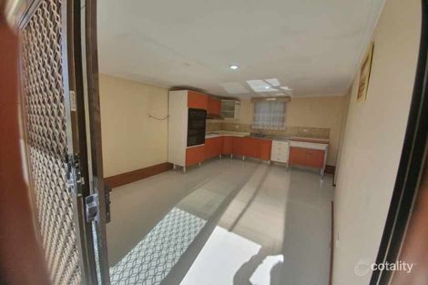 Property photo of 13 Alexander Crescent Macquarie Fields NSW 2564