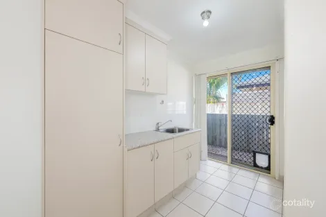 Property photo of 9 Dawson Avenue Thabeban QLD 4670