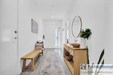 Property photo of 9 Eastpoint Avenue Haywards Bay NSW 2530