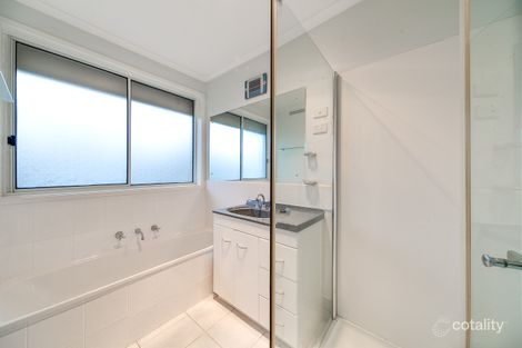 Property photo of 16 Cotham Square Hampton Park VIC 3976