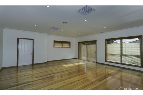 Property photo of 3/24 Wingara Avenue Keilor East VIC 3033
