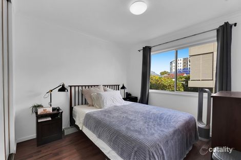 Property photo of 4/183 Scarborough Street Southport QLD 4215