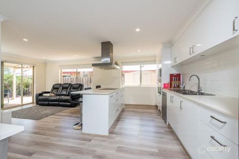 72 Halpin Cir, Ellenbrook, WA 6069