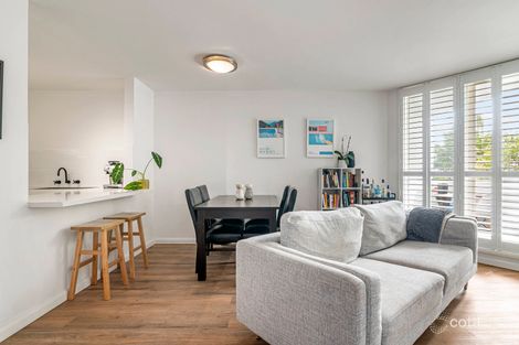 Property photo of 5/43-44 Marine Parade St Kilda VIC 3182
