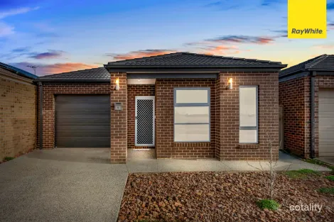 Property photo of 5 Lucinda Mews Harkness VIC 3337