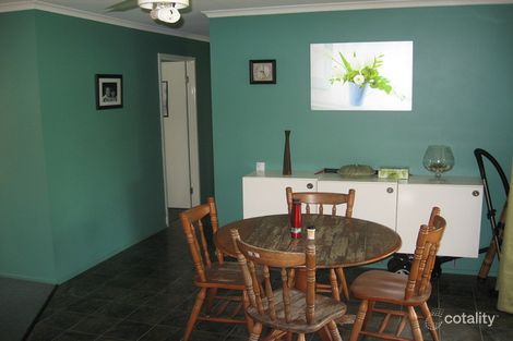 Property photo of 17 Mooloolah Court Hillcrest QLD 4118