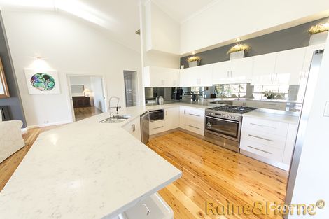 Property photo of 12 Clearwater Place Dubbo NSW 2830