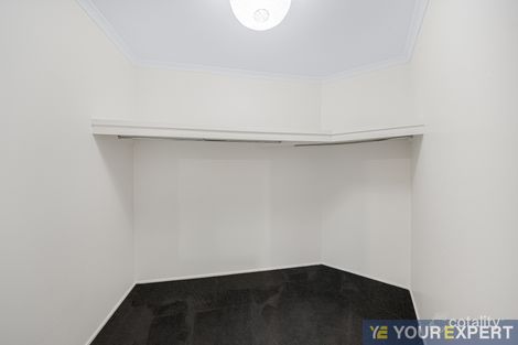 Property photo of 3 Fairmead Place Narre Warren South VIC 3805