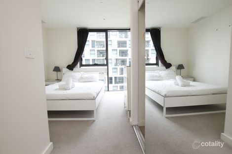 Property photo of 5D/8 Waterside Place Docklands VIC 3008