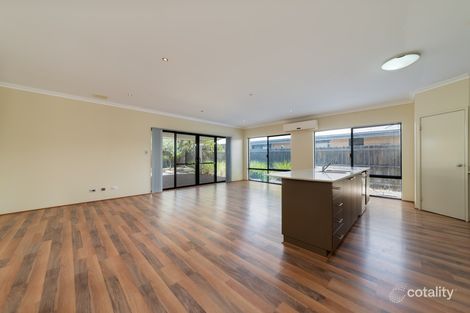 Property photo of 23 Anhinga Trail Dudley Park WA 6210