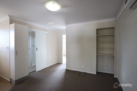 Property photo of 2/5 Willis Place Forbes NSW 2871
