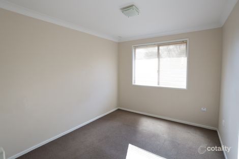 Property photo of 2/5 Willis Place Forbes NSW 2871