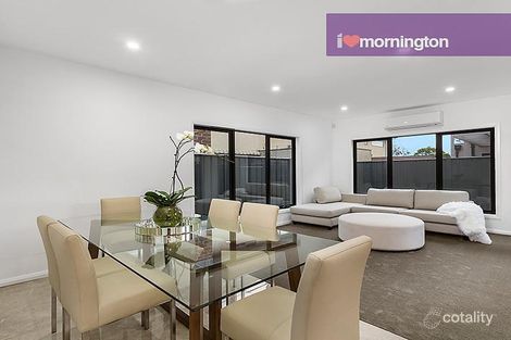 Property photo of 14A Tarook Way Mornington VIC 3931