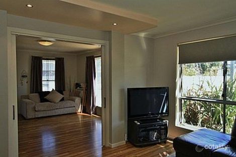 Property photo of 4 Arinya Close Ascot VIC 3551