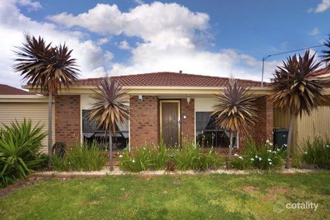 2/66 Kurung Dr, Kings Park, VIC 3021