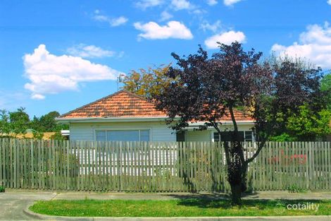 7 Roberts Ave, Box Hill South, VIC 3128